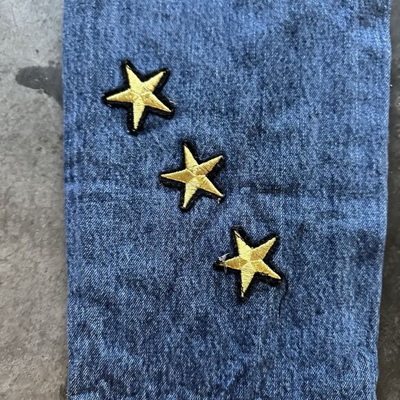 Size 26 - Articles Of Society Women's Distressed Jeans Dark Wash Patches - Picture 14 of 16